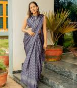Dusty purple chevron zig zag print chiffon saree with unstiched blouse piece