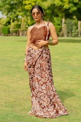 Dark rust floral print chiffon saree with unstiched blouse piece 1