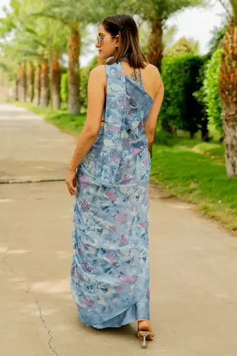Dusty blue floral print chiffon saree with unstiched blouse piece