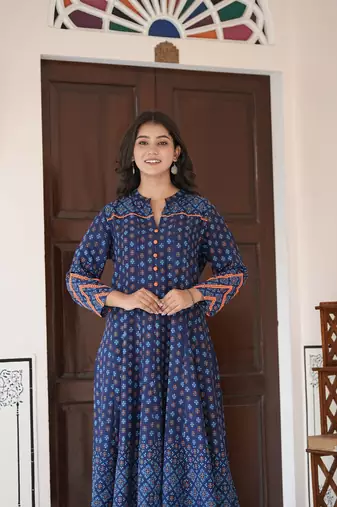 Printed rayon calf length stand collar 3/4th sleeve with lace detailing anarkali kurta