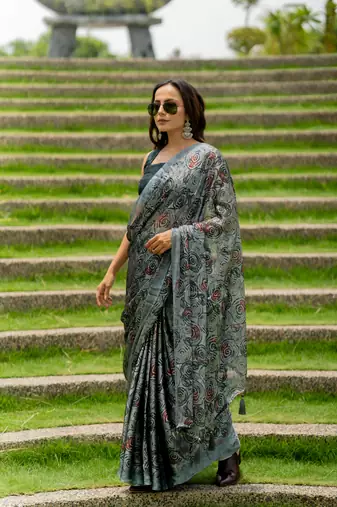 Light greyish blue geometric print chiffon saree with unstiched blouse piece