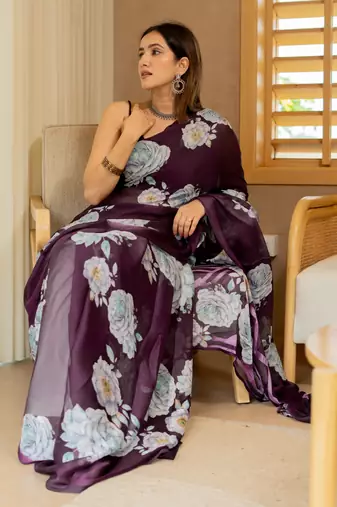 Wine floral print chiffon saree with unstiched blouse piece