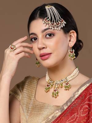 Serpentine haar necklace 1