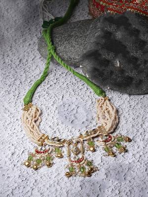 Serpentine haar necklace 2