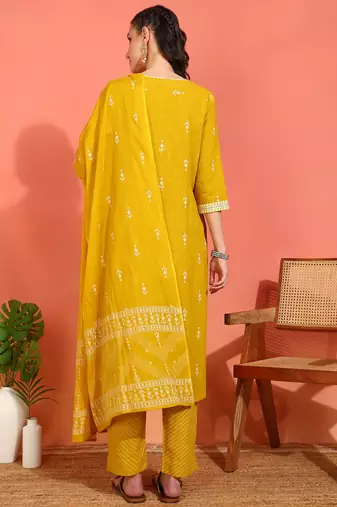 women's mustard cotton slub ikat print straight kurta with pant & dupatta (mustard)
