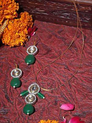 Pesto haar with earrings jewellery set 2
