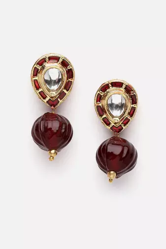 Surkh soorat haar with earrings jewellery set