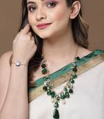 Broccoli haar necklace