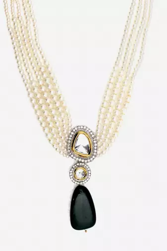 Spinach haar necklace