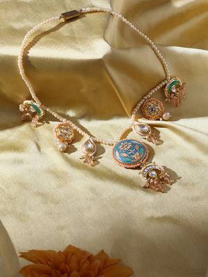 Azure gem haar necklace 2