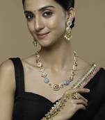 Cardinal comet haar necklace