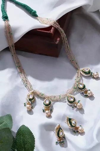 Chandan necklace with earring jewellery set