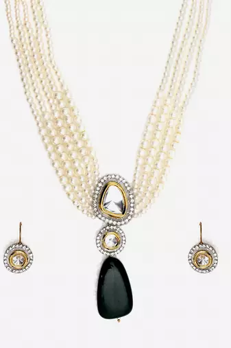 Verdant necklace with earring jewellery set