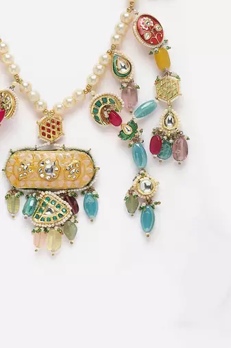 Blossom haar necklace