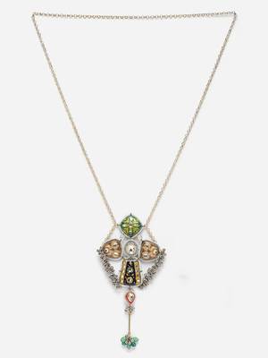 Raqs haar necklace 3