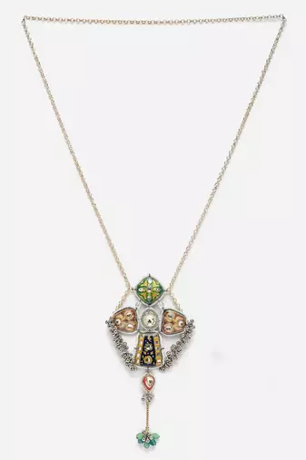 Raqs haar necklace