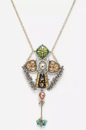 Raqs haar necklace