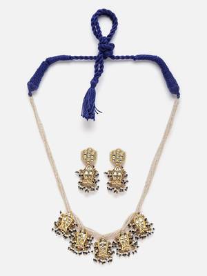 Spring necklace with earring jewellery set 3