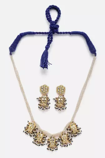 Spring necklace with earring jewellery set