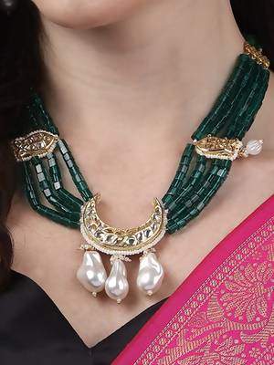 Hariri haar necklace 1