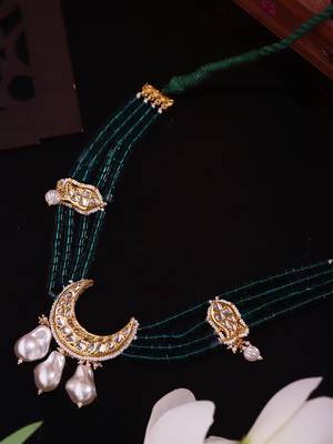 Hariri haar necklace 2