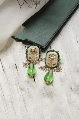 Bonsai drop earring