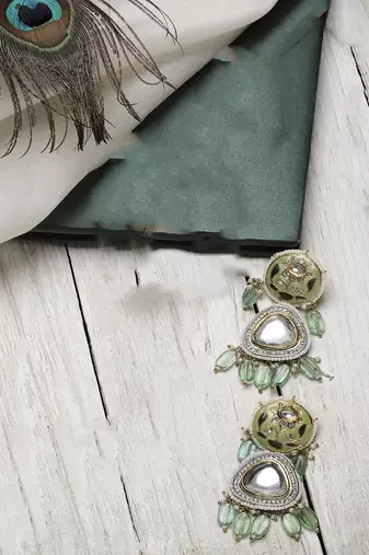 Broccoli drop earring