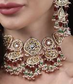 Makhmal haar necklace