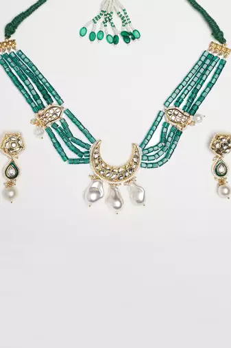Jaadui necklace with earring jewellery set