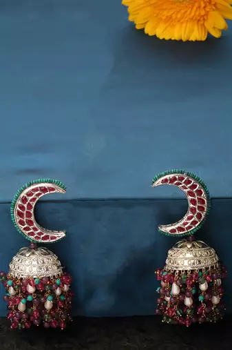 Gul-e-surkh jhumka earring