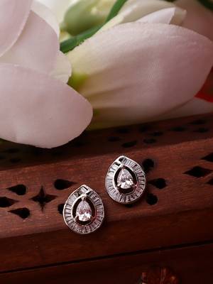 Khushboo stud earring 2
