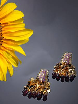 Twilight drop earring 2