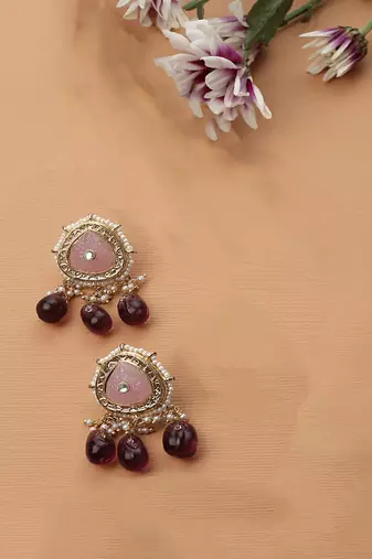 Coral drop earring