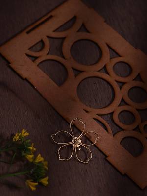 Kamal ear cuff earring 2