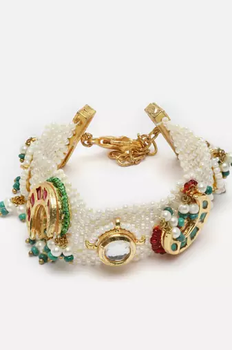 Hunter bracelets hand jewellery