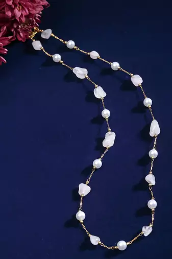 Gul-e-firdous string necklace