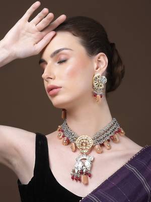 Persimmon haar necklace 1