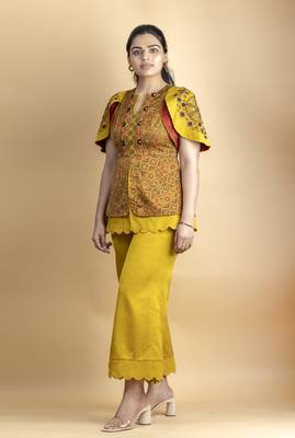 Golden mustard threadwork embellished co ord set 3