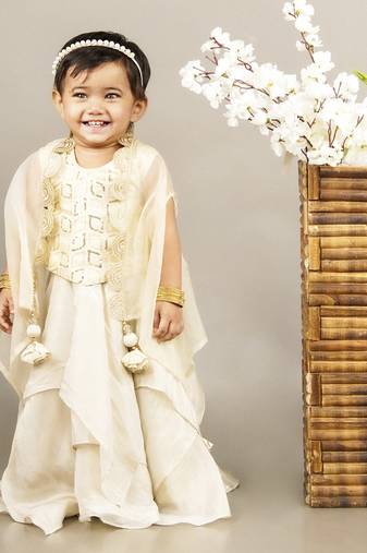 Fawn embroidered blouse with cape with ghagara set