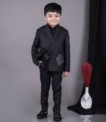 Black knot side blazer with hand embroidered with pant set