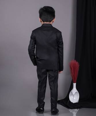 Black knot side blazer with hand embroidered with pant set 3