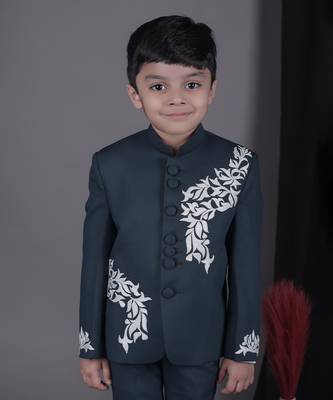 Pine green applique embroidered bandhgala with pant set 3