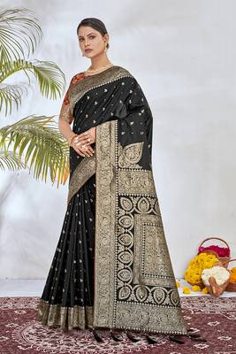 Back zari woven silk blend saree with blouse piece 2
