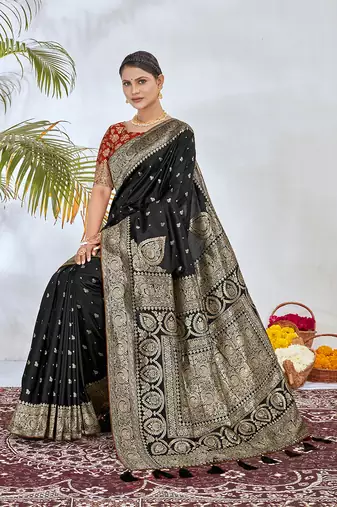 Back zari woven silk blend saree with blouse piece