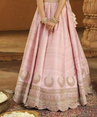 Mehnoor Razana Blush Pink Light Lehenga Set 5