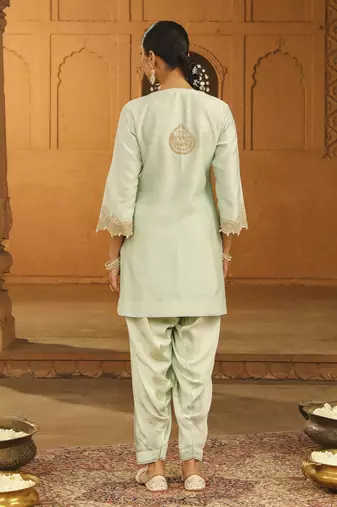 Mehnoor arisa misty green short kurta with salwar set