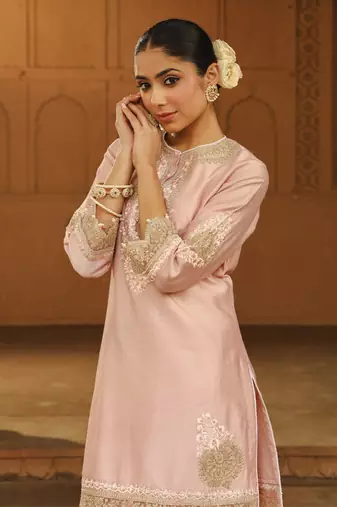 Mehnoor ernika off-rose short kurta with dhoti set