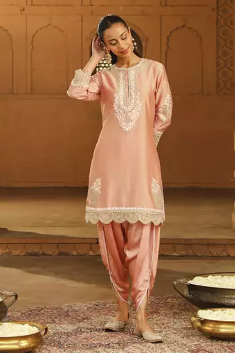 Mehnoor Ernika Off-Rose Short Kurta With Dhoti Set