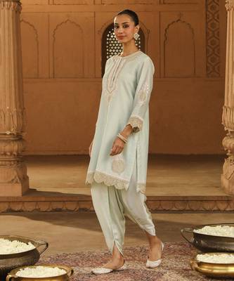Mehnoor Ernika Misty Green Short Kurta With Dhoti Set 2