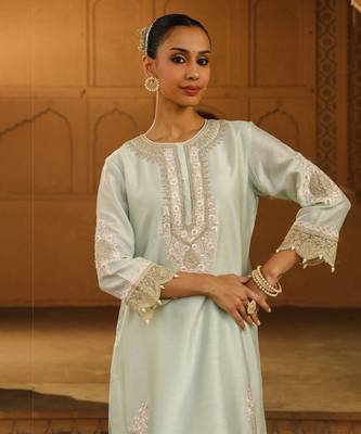 Mehnoor Ernika Misty Green Short Kurta With Dhoti Set 5